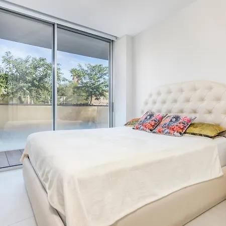 Theedgebythesea Bluemarlin Apartment